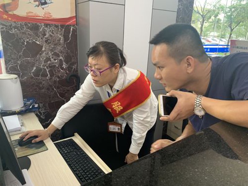 探索龙华区的商务秘籍：一站式咨询如何助力企业发展